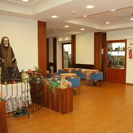 San Michele Hotell 3*